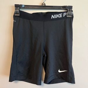 Nike Pro Spandex Shorts 5”